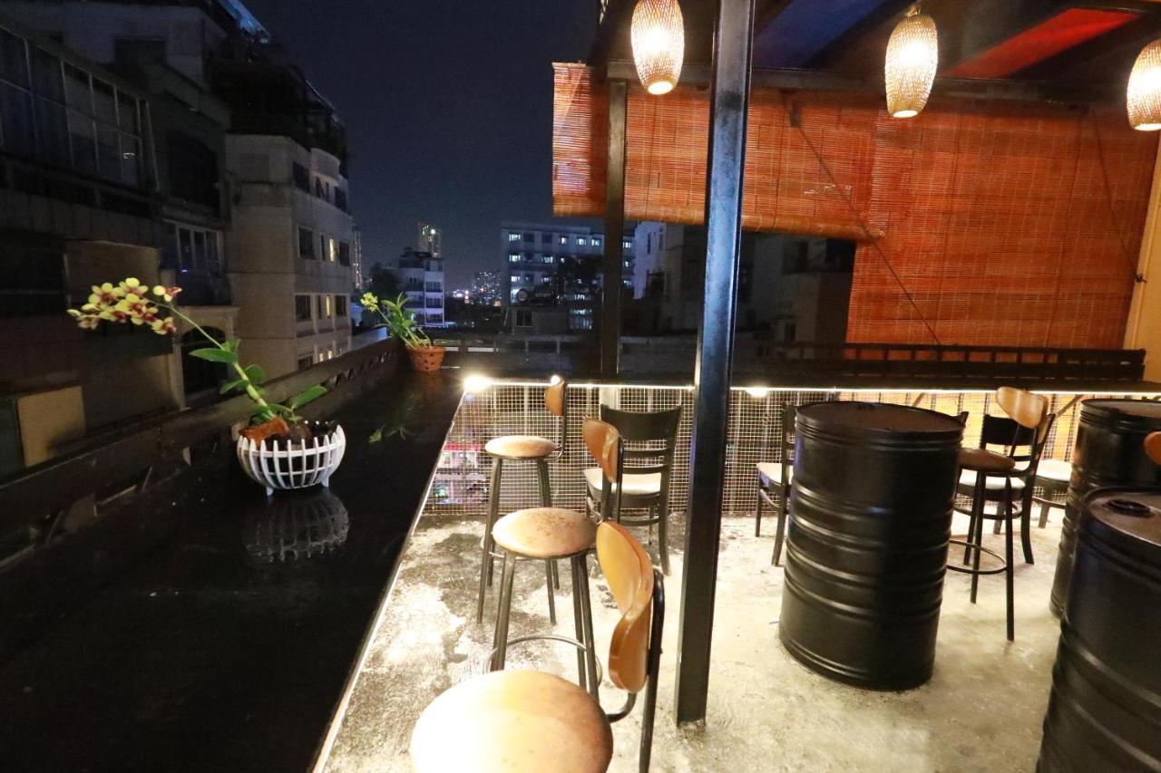 Bui Vien Street Hostel Хошимин Экстерьер фото