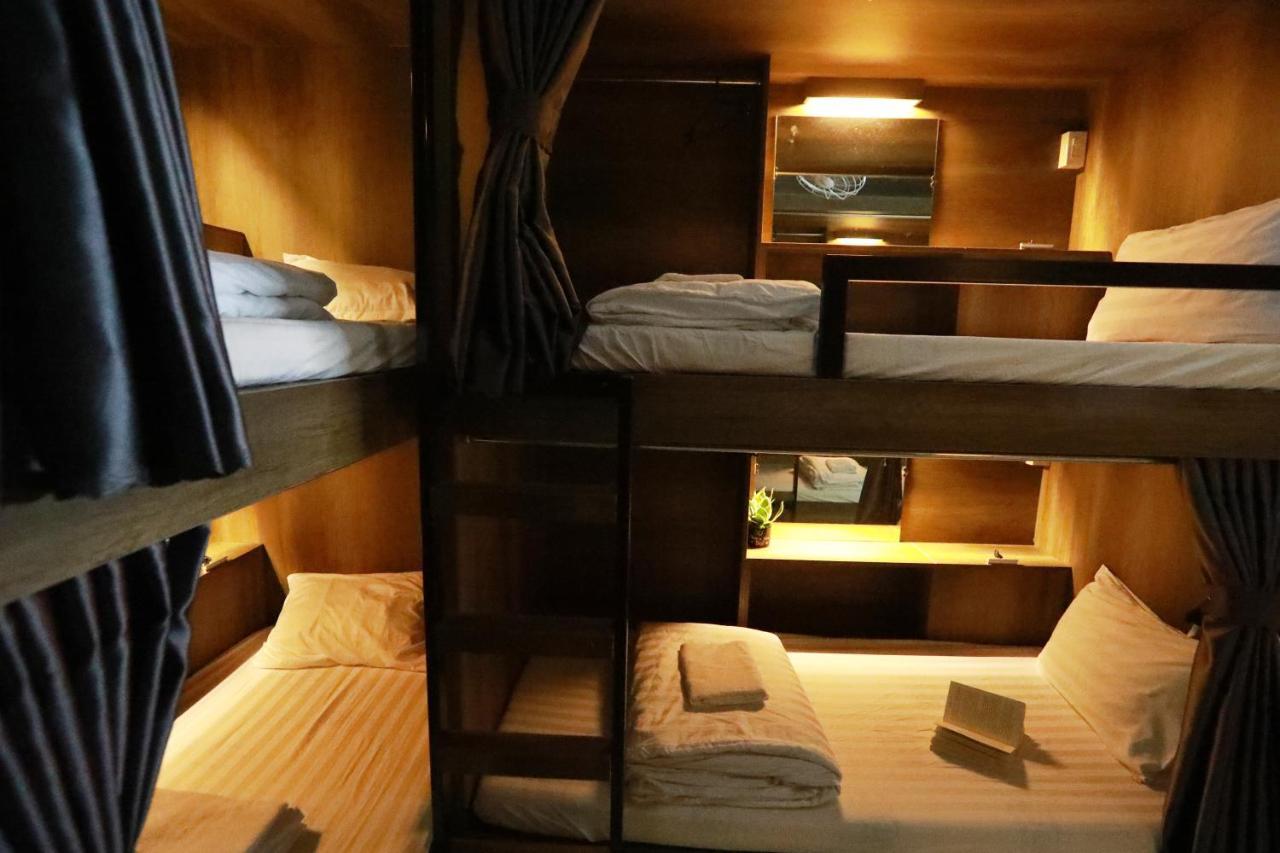 Bui Vien Street Hostel Хошимин Экстерьер фото