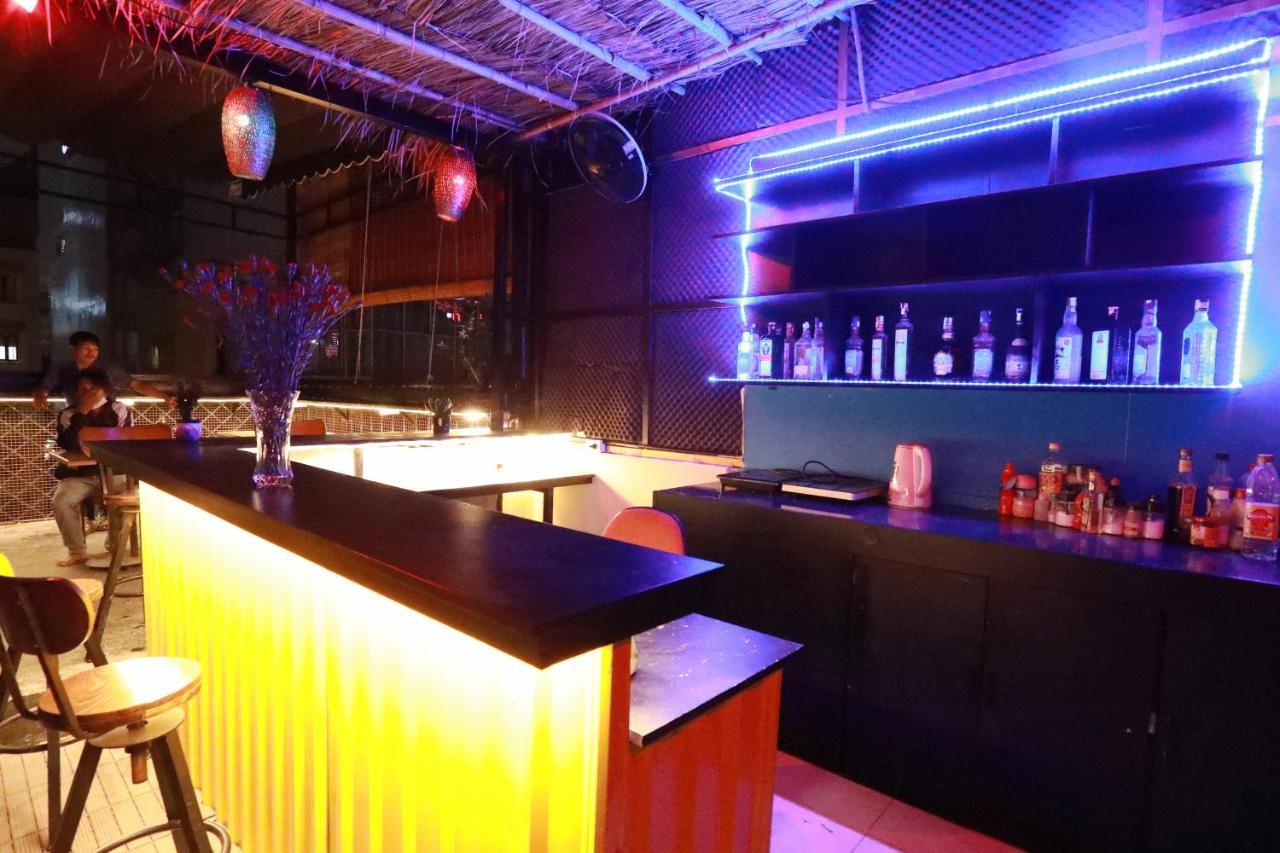 Bui Vien Street Hostel Хошимин Экстерьер фото
