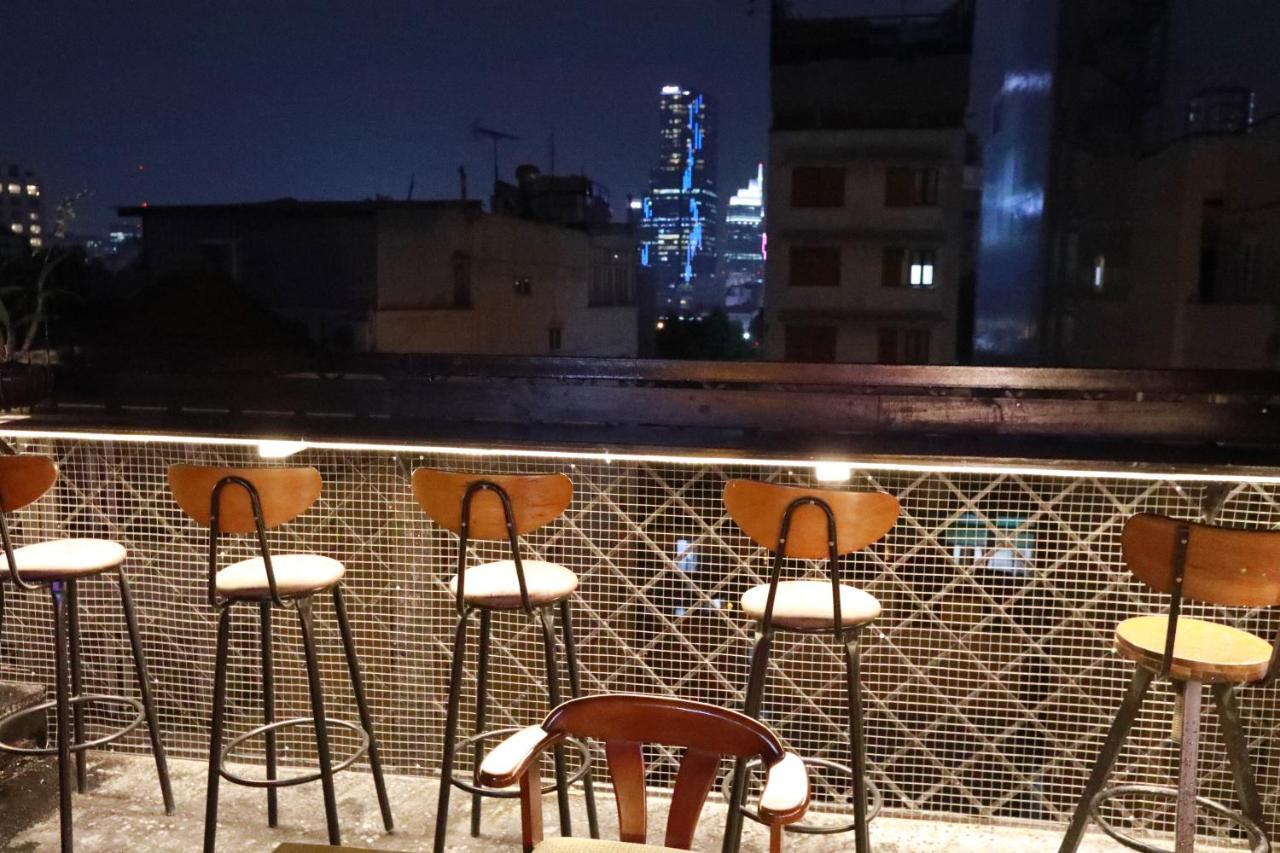 Bui Vien Street Hostel Хошимин Экстерьер фото
