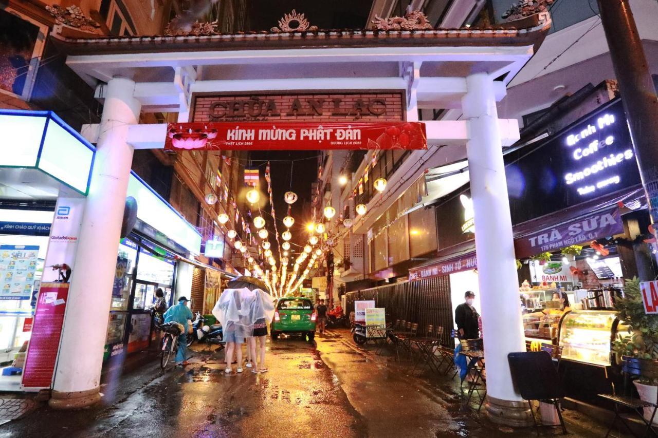 Bui Vien Street Hostel Хошимин Экстерьер фото