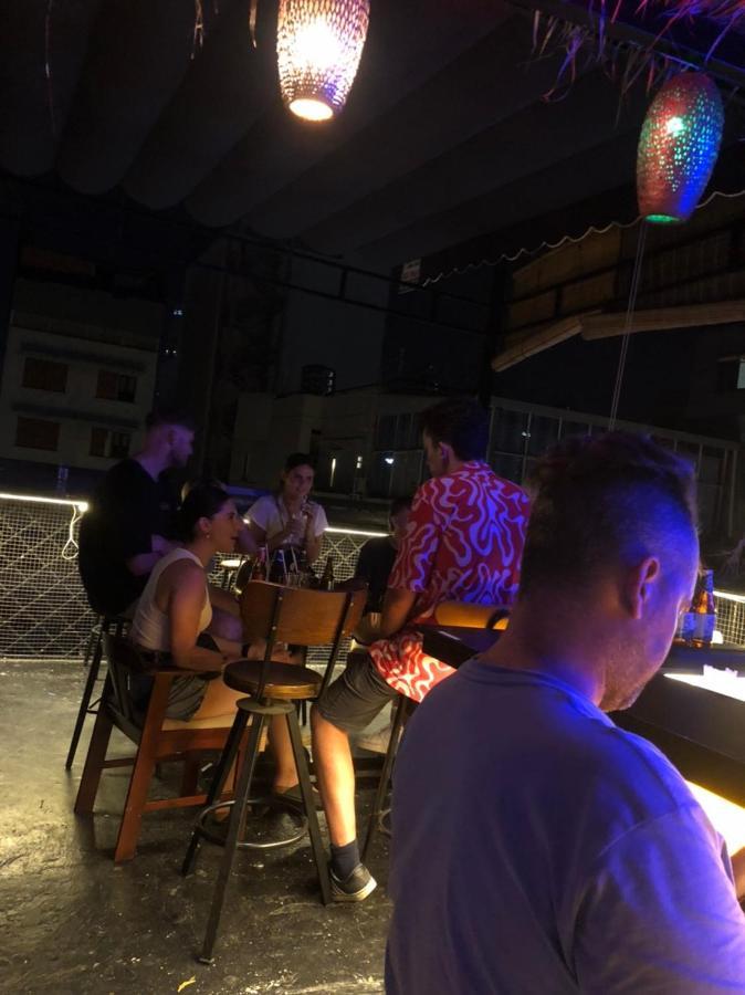 Bui Vien Street Hostel Хошимин Экстерьер фото